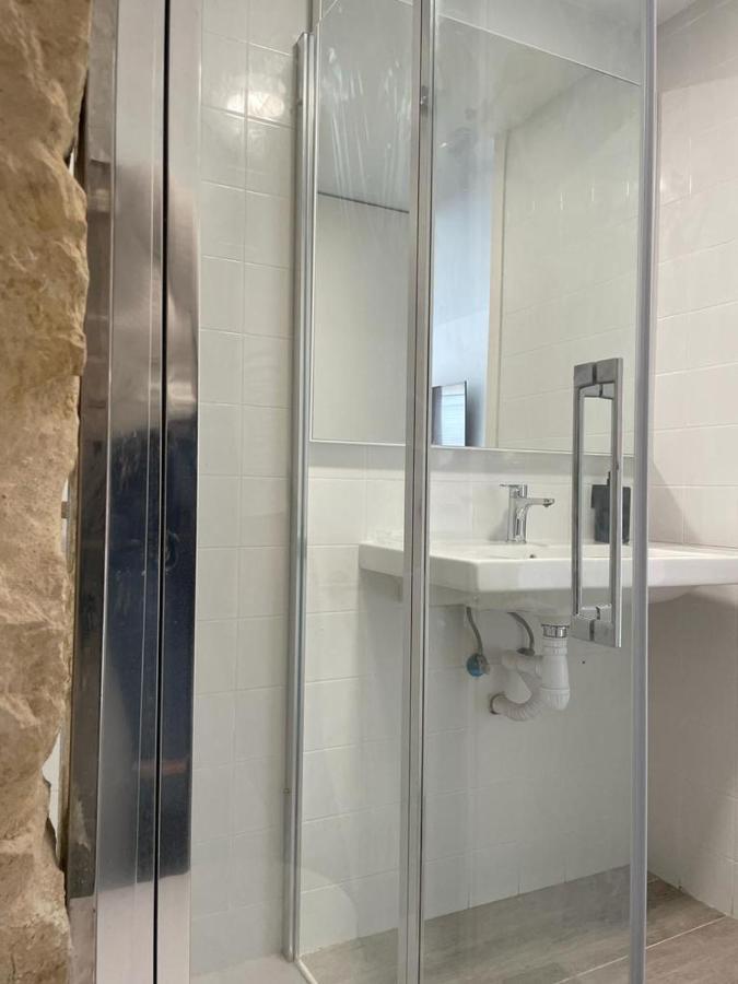 Ereta Rooms Habitaciones Bano Privado 阿利坎特 外观 照片
